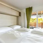 Eurocamp Mobile Homes At Ljutic Vakantiepark 3*