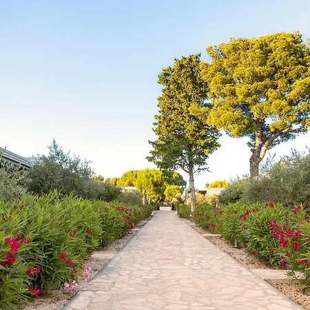 Prázdninový areál Eurocamp Mobile Homes At Ljutic 3*