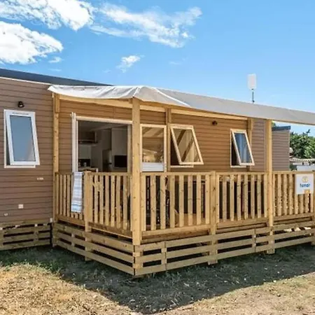 Eurocamp Mobile Homes At Ljutic Prázdninový areál