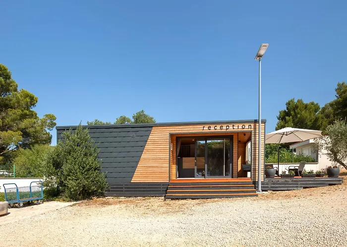 Eurocamp Mobile Homes At Ljutic Vakantiepark 3*