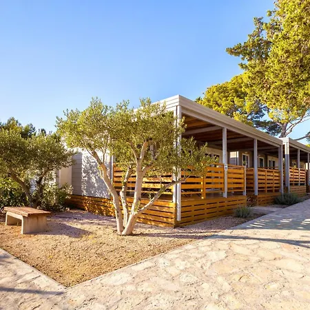 Eurocamp Mobile Homes At Ljutic Vakantiepark Biograd Na Moru