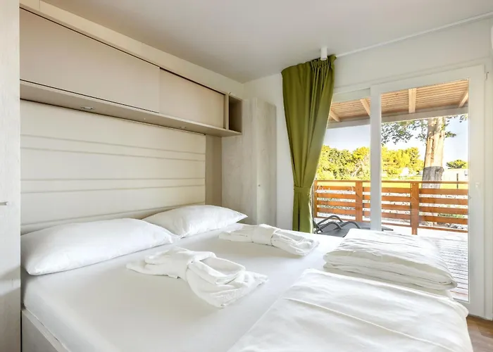 Eurocamp Mobile Homes At Ljutic Prázdninový areál 3*