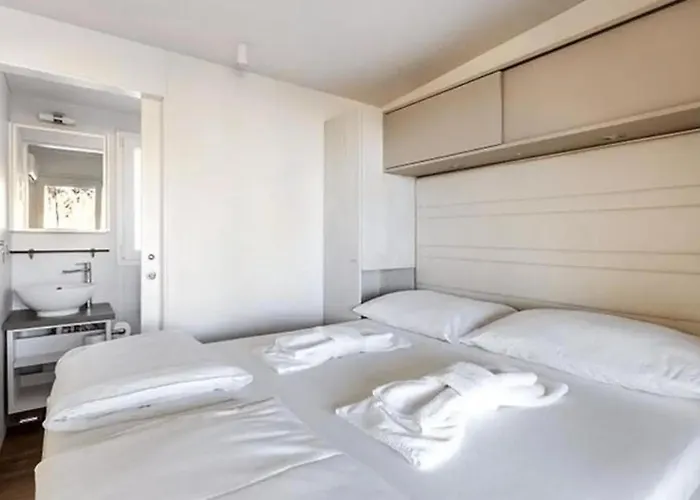 Eurocamp Mobile Homes At Ljutic Prázdninový areál