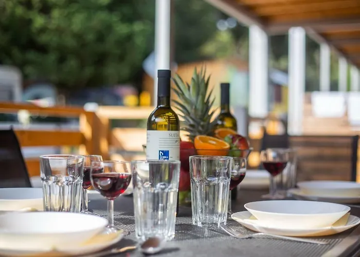 Eurocamp Mobile Homes At Ljutic Prázdninový areál